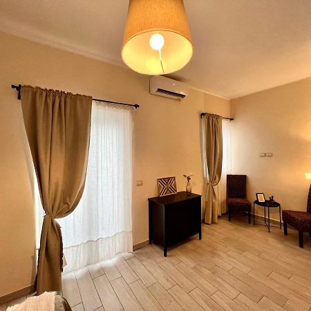 Zinbi'S House Apartment Catania Exterior photo