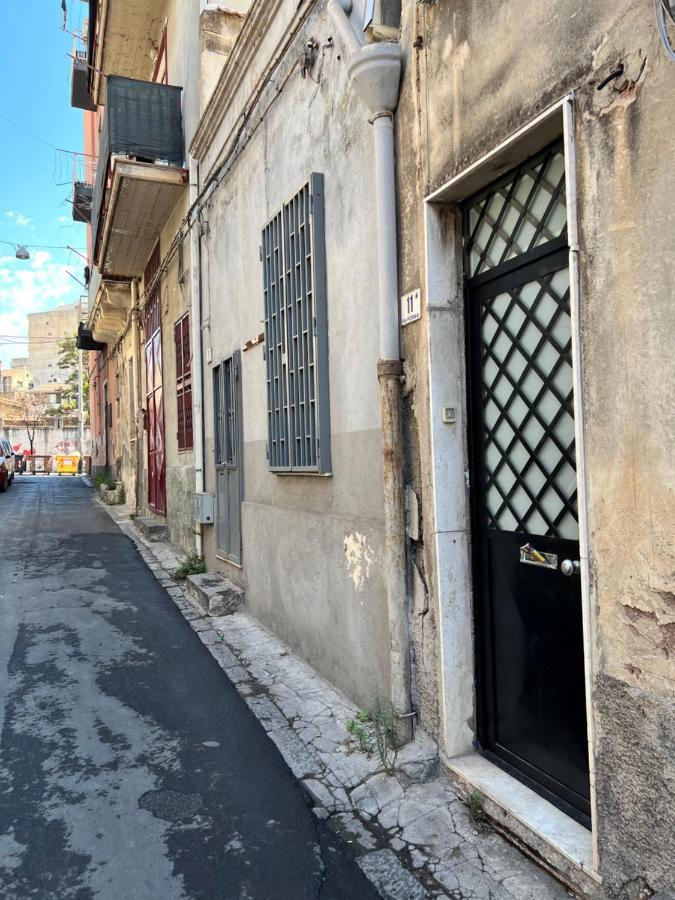 Zinbi'S House Apartment Catania Exterior photo